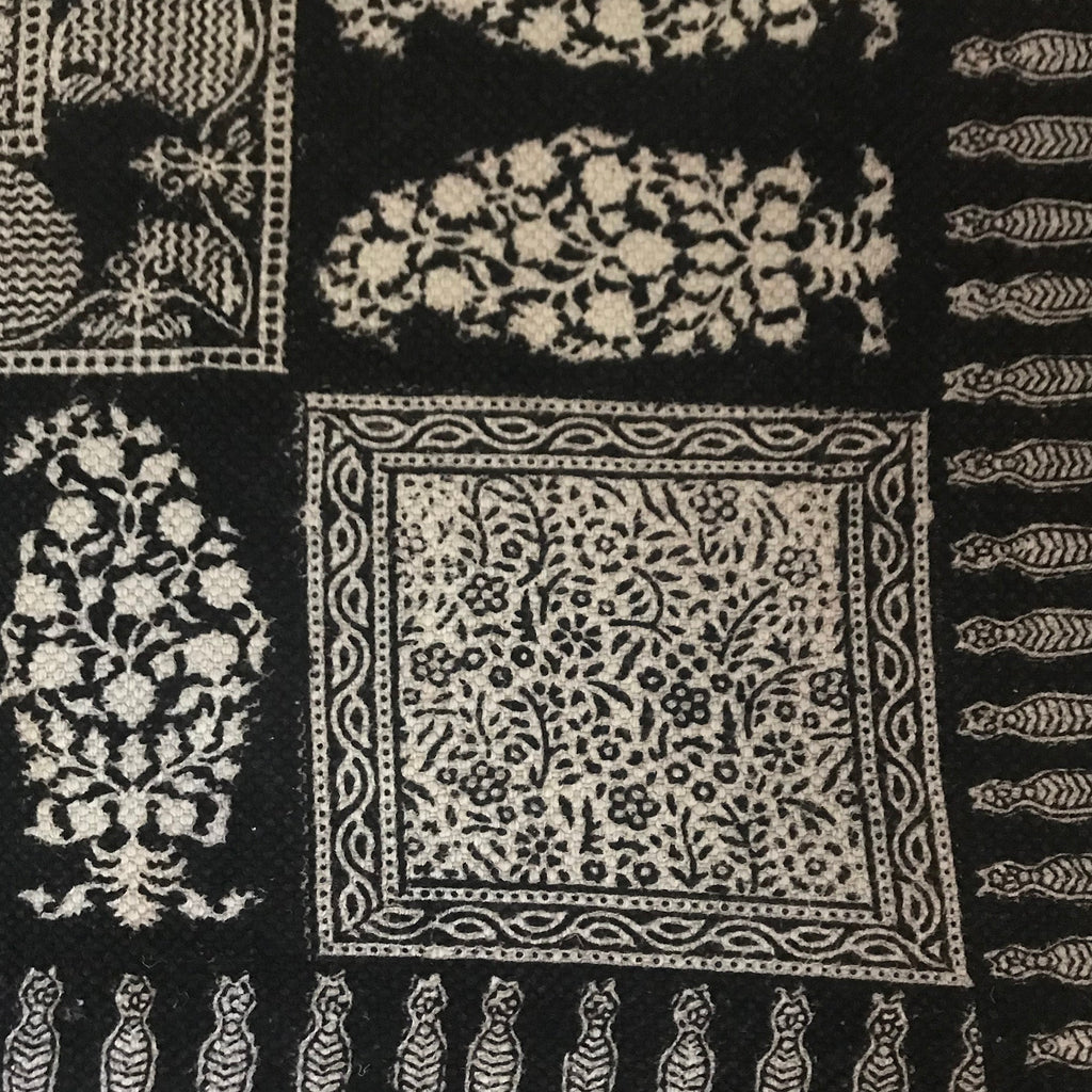 Floral Jaal & Paisley Hand-block Print Rug - White Black